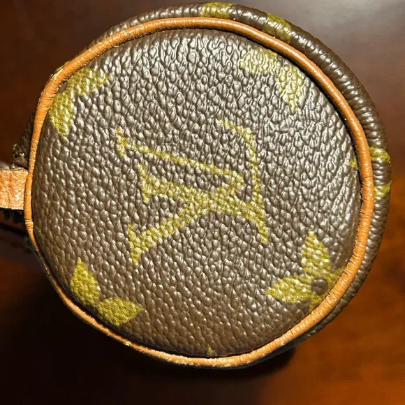 Louis Vuitton Authentic Vintage Mini Papillon EUC Needs new zipper - Picture 6 of 10